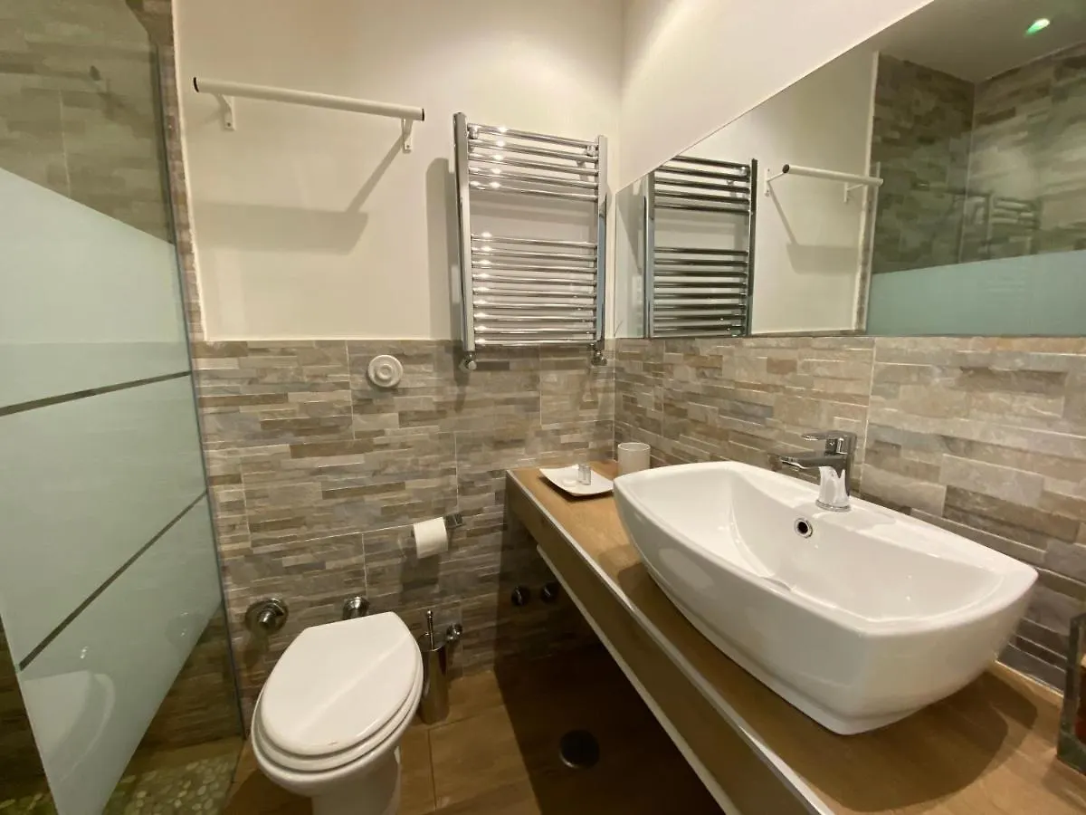 Art Atelier Accomodation Guest House Rome Italy