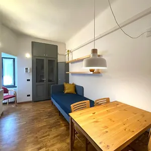Easy - And Navigli Aparthotel Milan