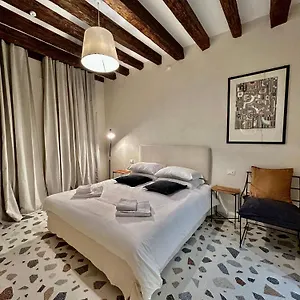 Farini Wi-fi Guest house Venice
