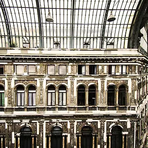 Domus Sibyllina, Galleria Umberto I Guest house Naples
