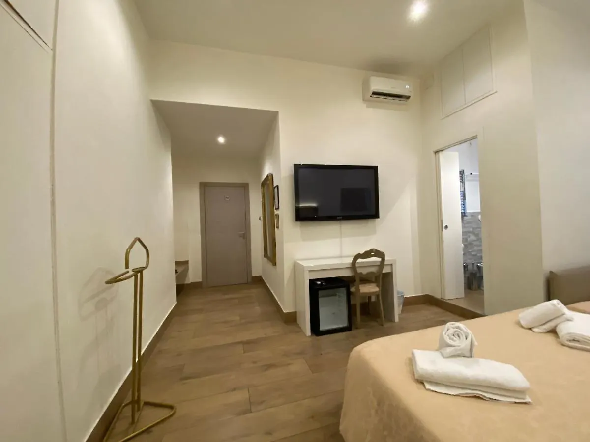 Art Atelier Accomodation Guest House Rom Bed & Breakfast