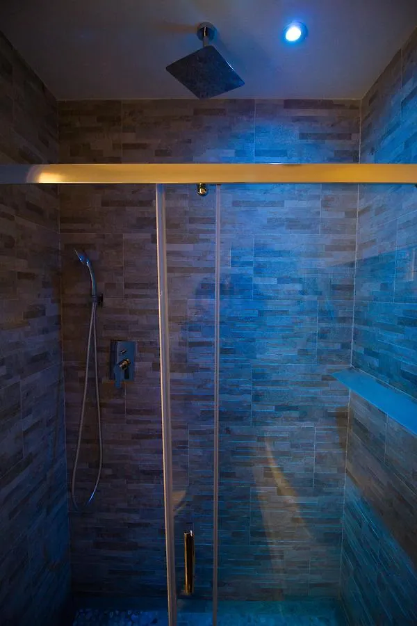 Bed & Breakfast Art Atelier Accomodation Guest House Rom