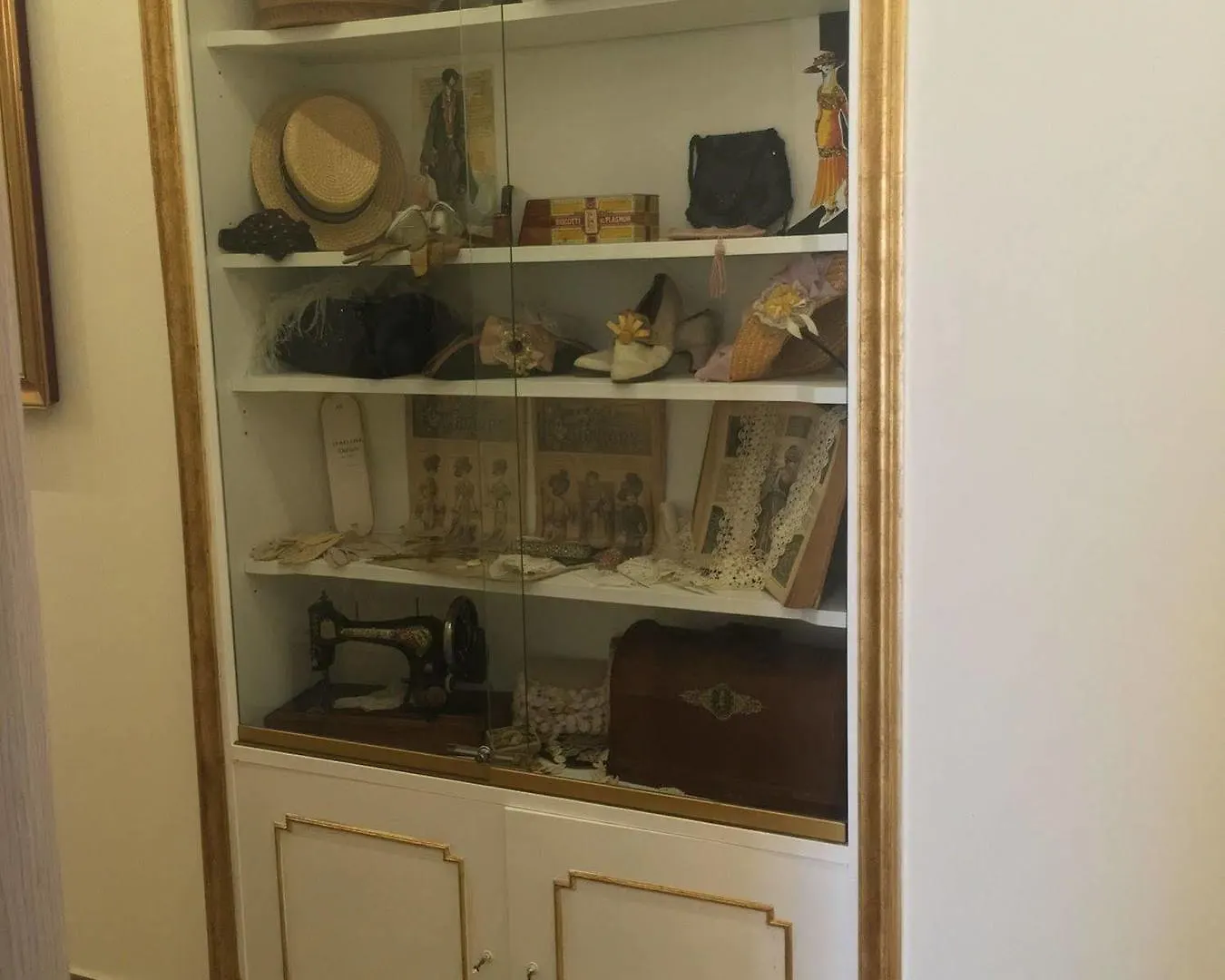 Bed & Breakfast Art Atelier Accomodation Guest House Rom