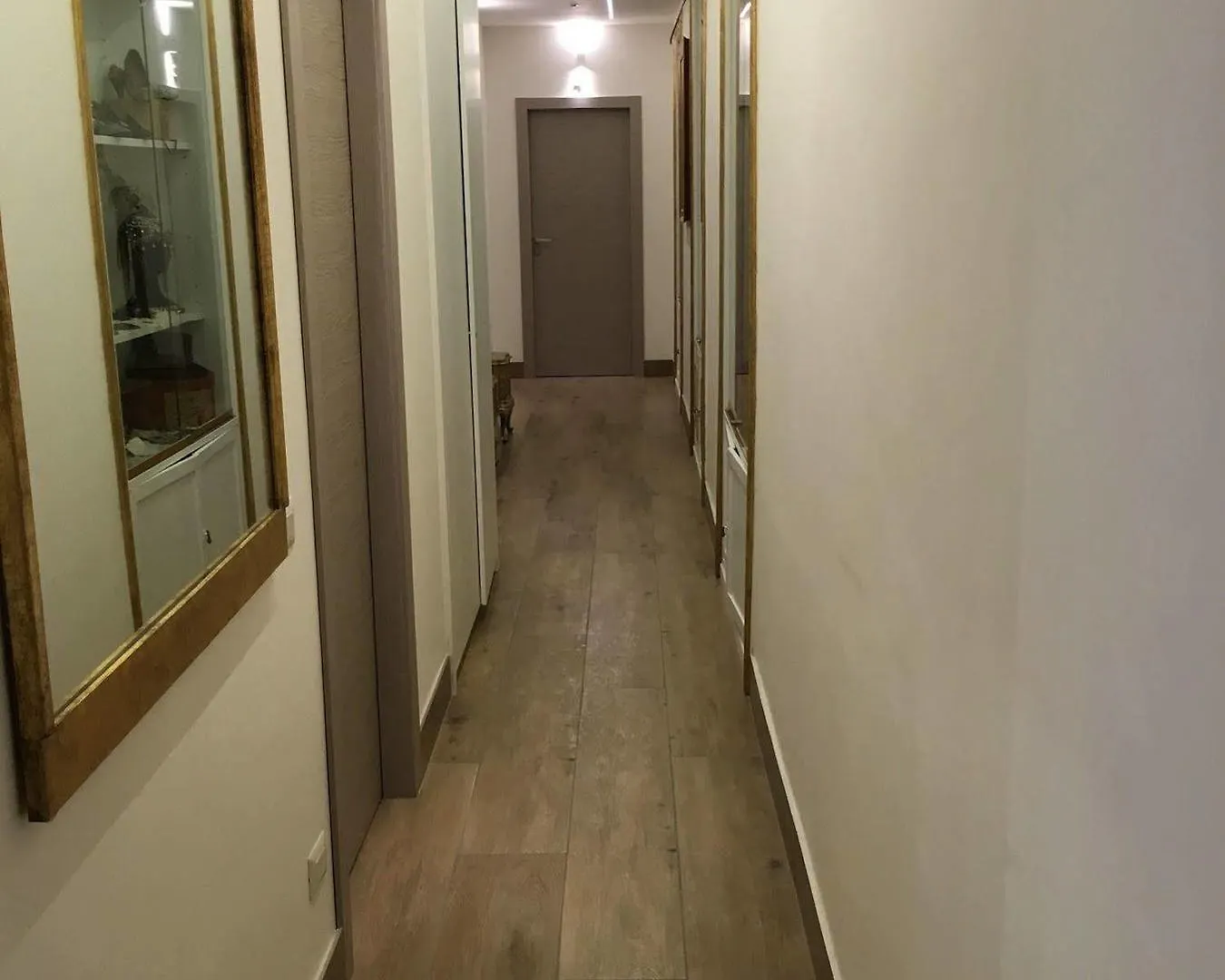 Art Atelier Accomodation Guest House Rome Bed & Breakfast